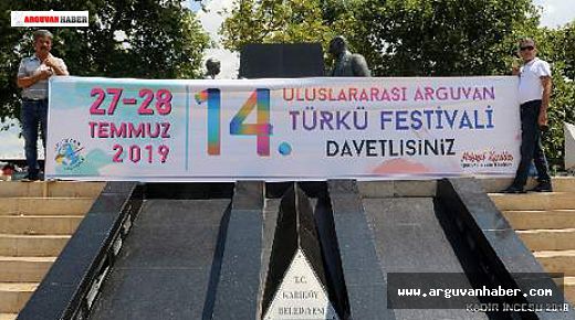 ARGUVAN TÜRKÜ FESTİVALİ KADIKÖYDE TANITILDI