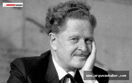 Nazım Hikmet ölümünün 58. yılında anılıyor