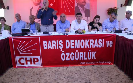 CHP HEYETİ BARIŞ SÜRECİNİ MALATYA'DA ANLATTI 