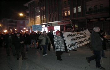 CHP’NİN YAPTIĞINA MALATYA’DA “BAYRAMDAN SONRA YÜZÜN AĞ OLSUN” DİYORLAR