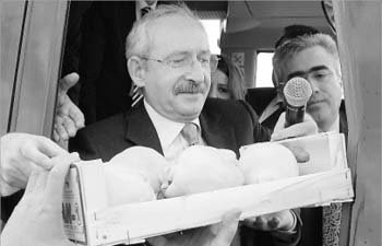 KILIÇDAROĞLU YURTSEVERLER BİRLİK OLMALI DEDİ 