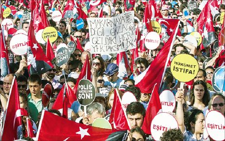 YÜZBİNLER GAZDANADAM FESTİVALİNE KATILDI